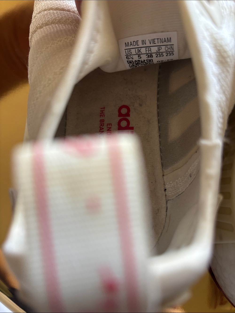 Adidas Valentine’s ❤️ Cream and Red NMD_R1 Sneakers - Picture 8 of 15